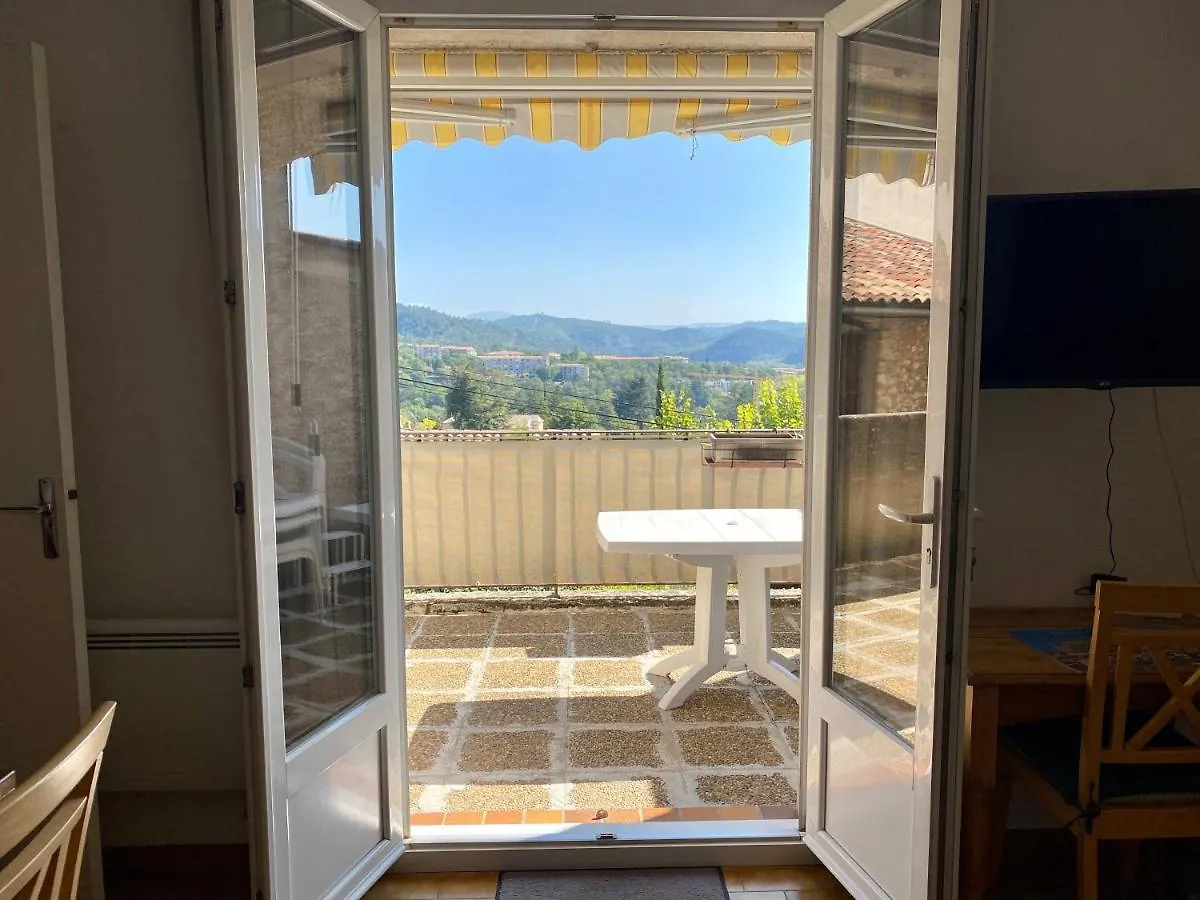 Appartement Grand T1 Vue Collines Au Coeur De La Provence à Gréoux-les-Bains 0*,